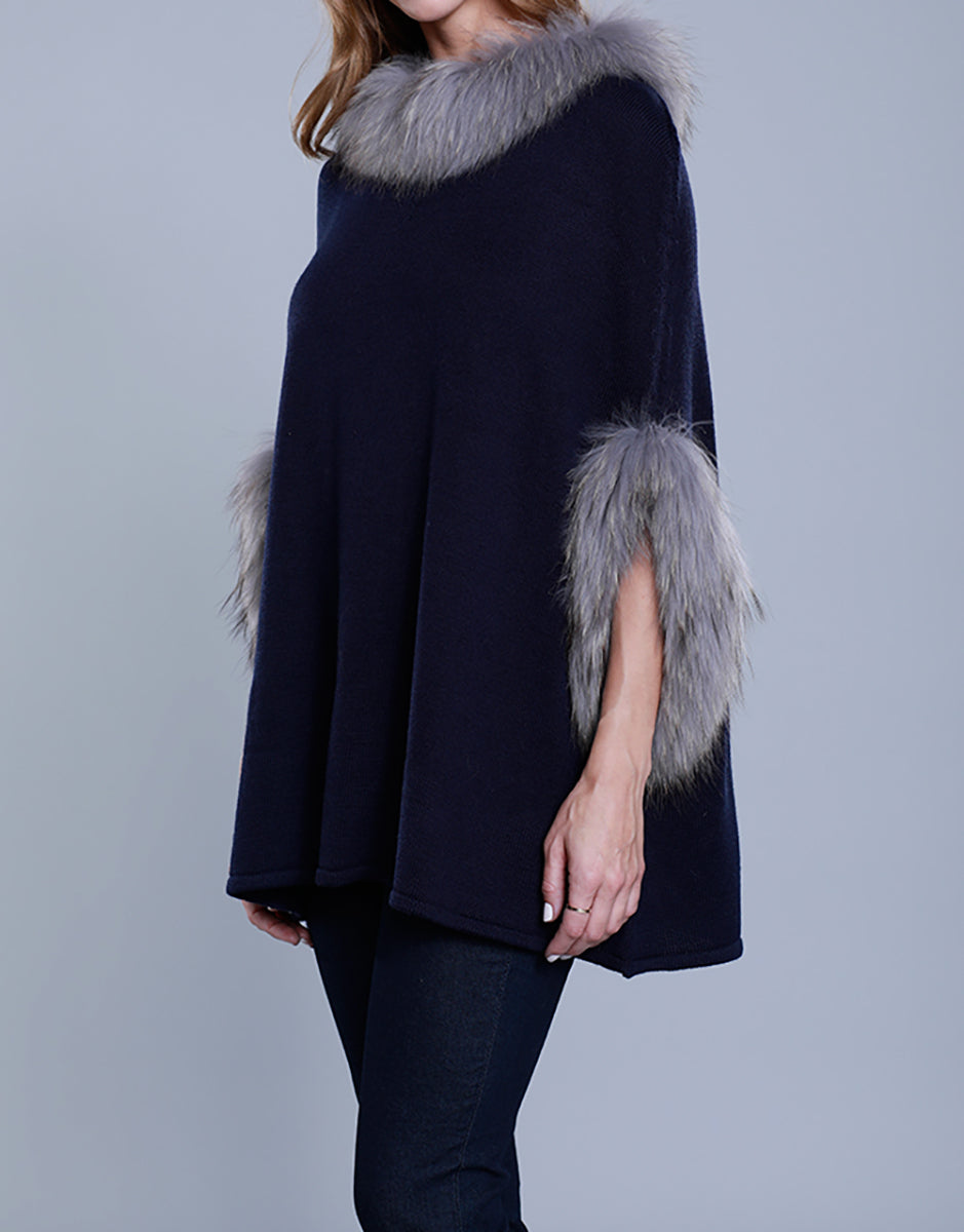 Knitted Poncho with Fur Trim