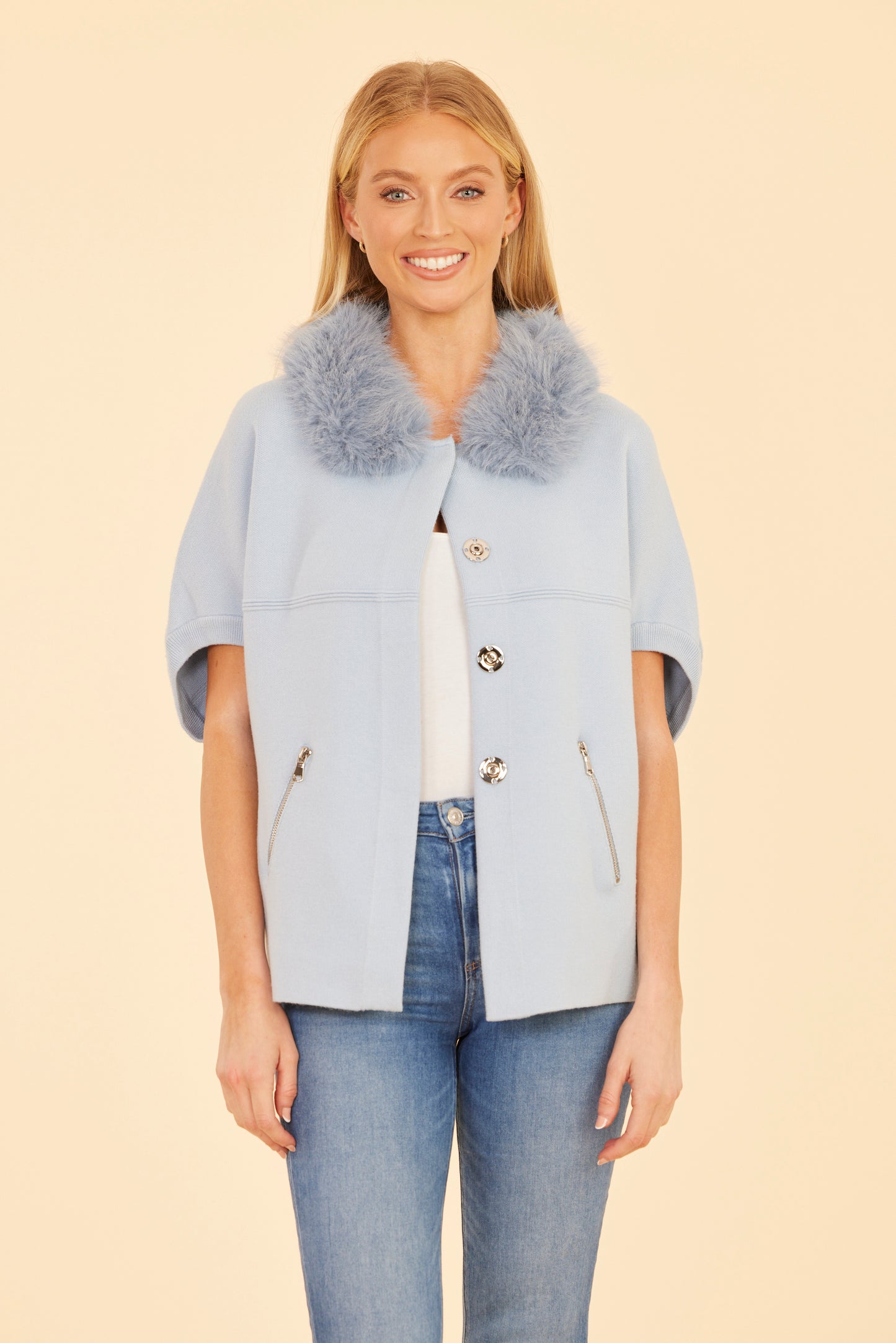 FW'24 Faux Fur Collar Short Sleeved Cardigan