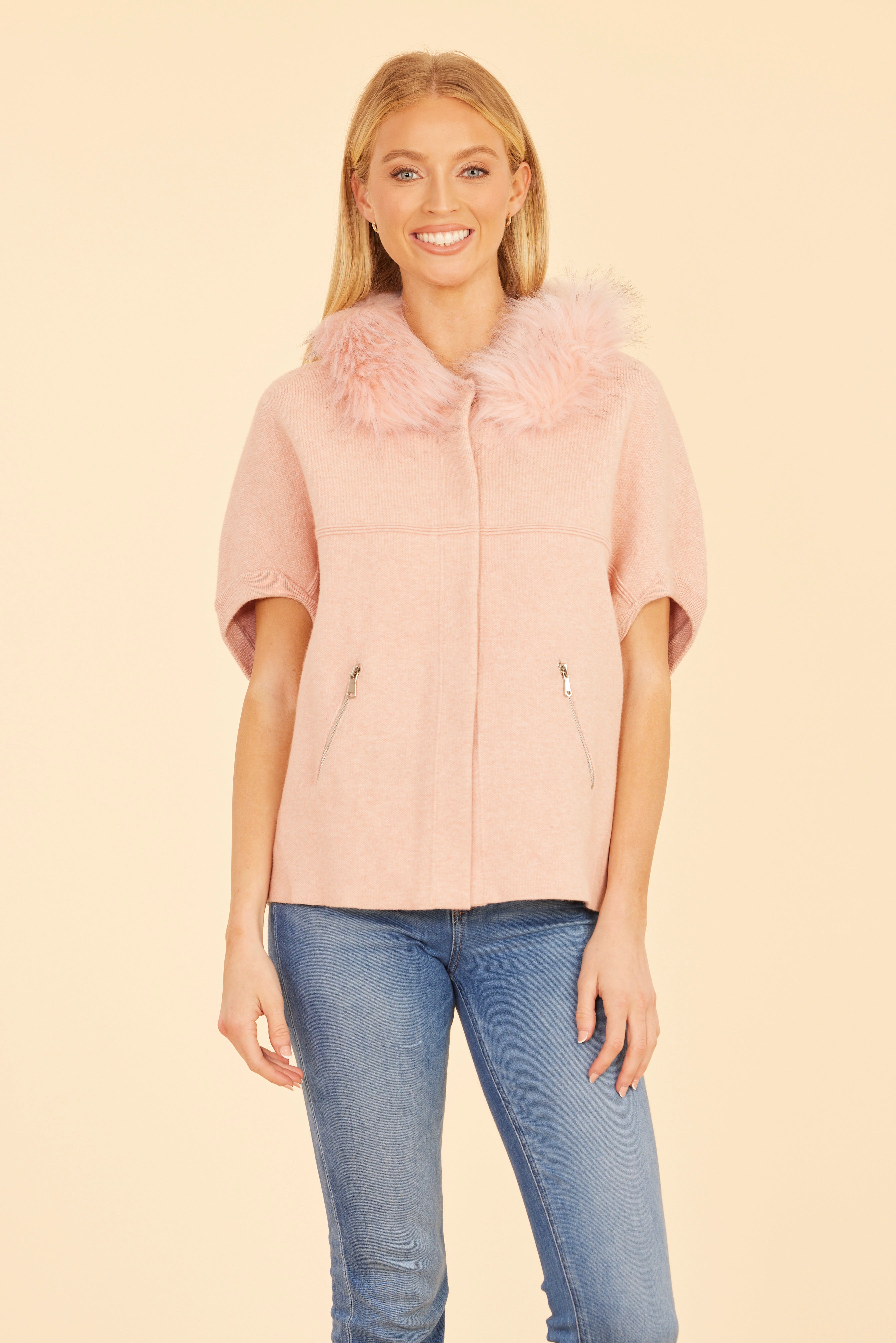 Faux Fur Collar Short Sleeved Cardigan