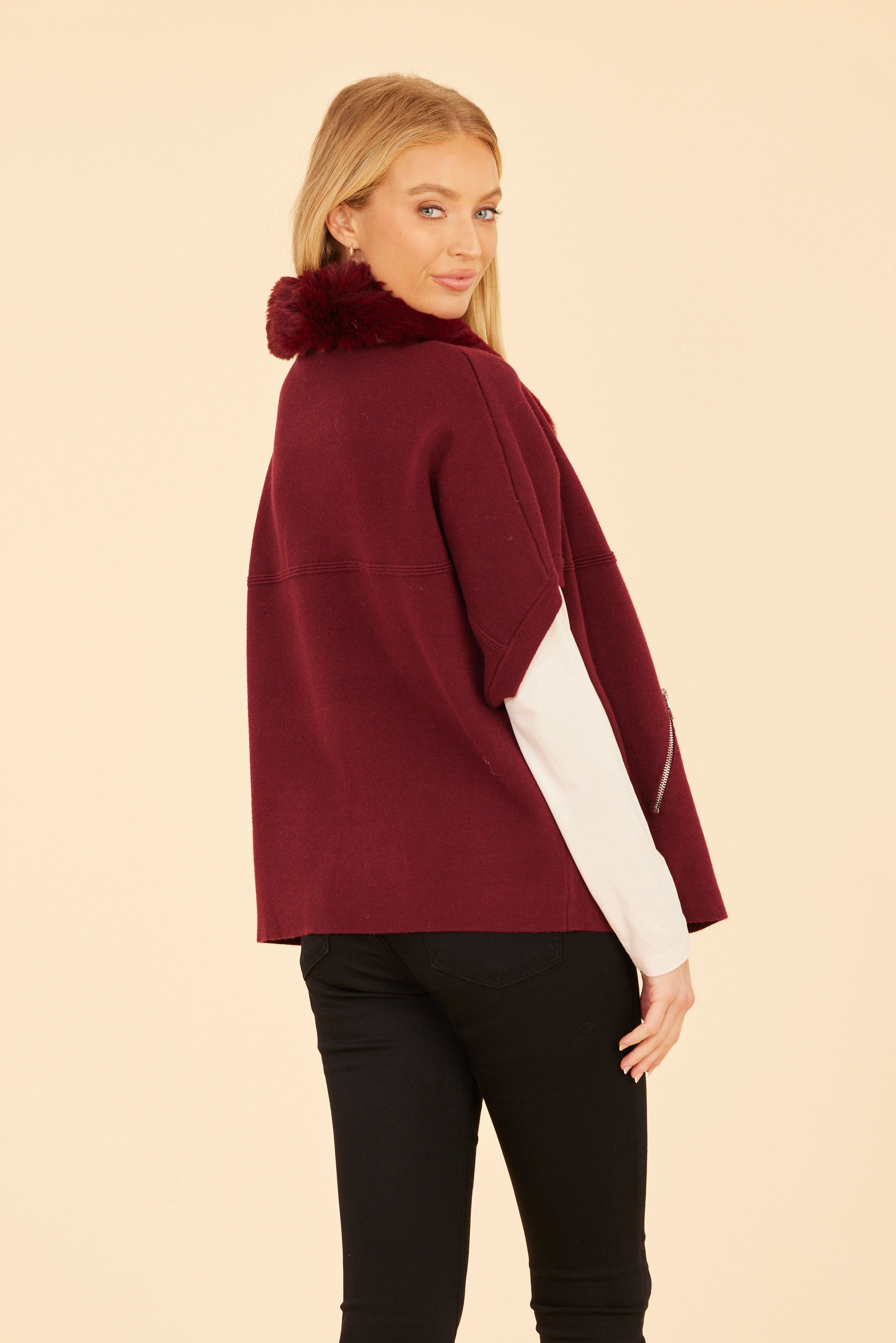 Faux Fur Collar Short Sleeved Cardigan