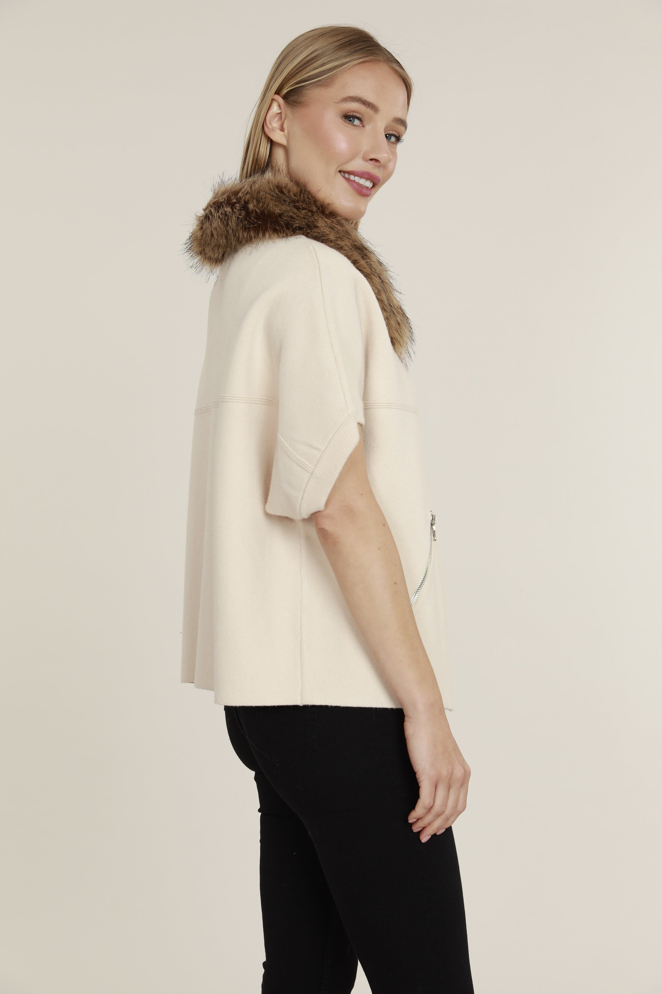 Faux Fur Collar Short Sleeve Cardigan – Dolce Cabo