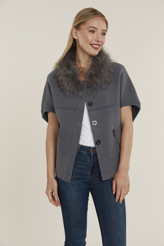 Load image into Gallery viewer, Natural Fur Collar Short Sleeve Cardigan
