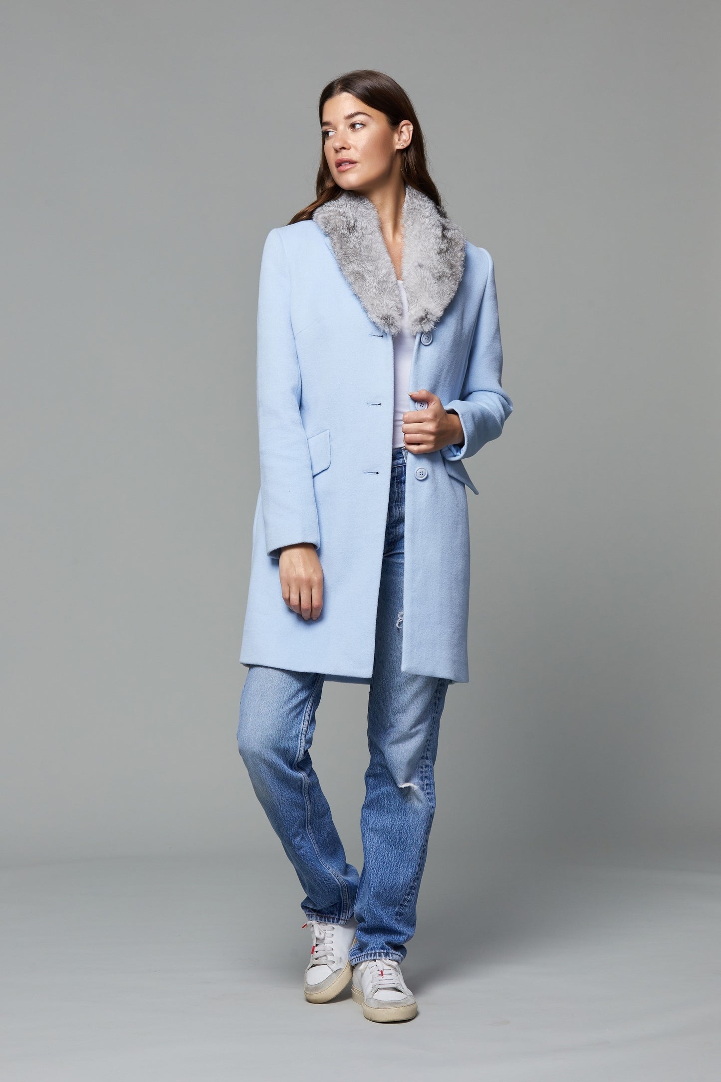 Load image into Gallery viewer, Wool Coat with Fur Collar
