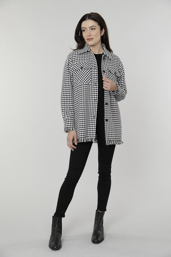 Load image into Gallery viewer, Fringe Houndstooth Shacket
