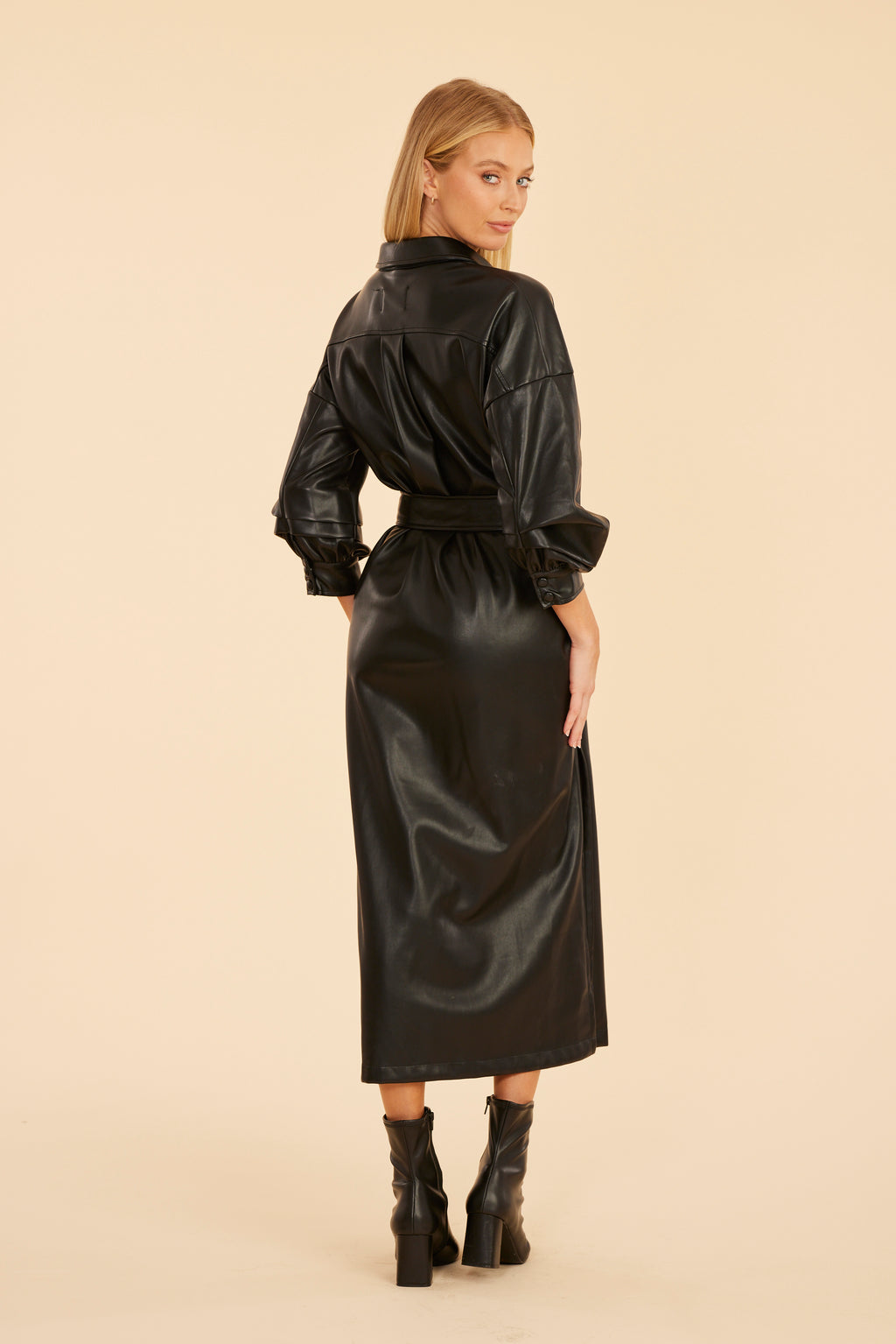 Vegan Leather Ruched Sleeve Maxi S