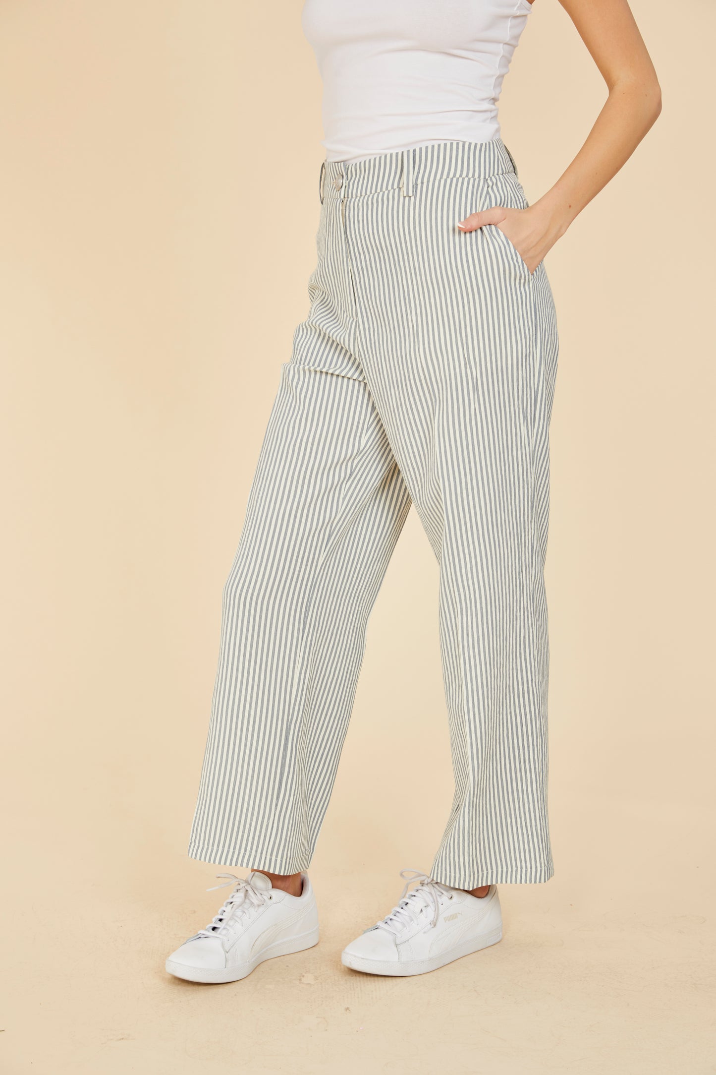 Load image into Gallery viewer, Striped Seer Sucker Pants
