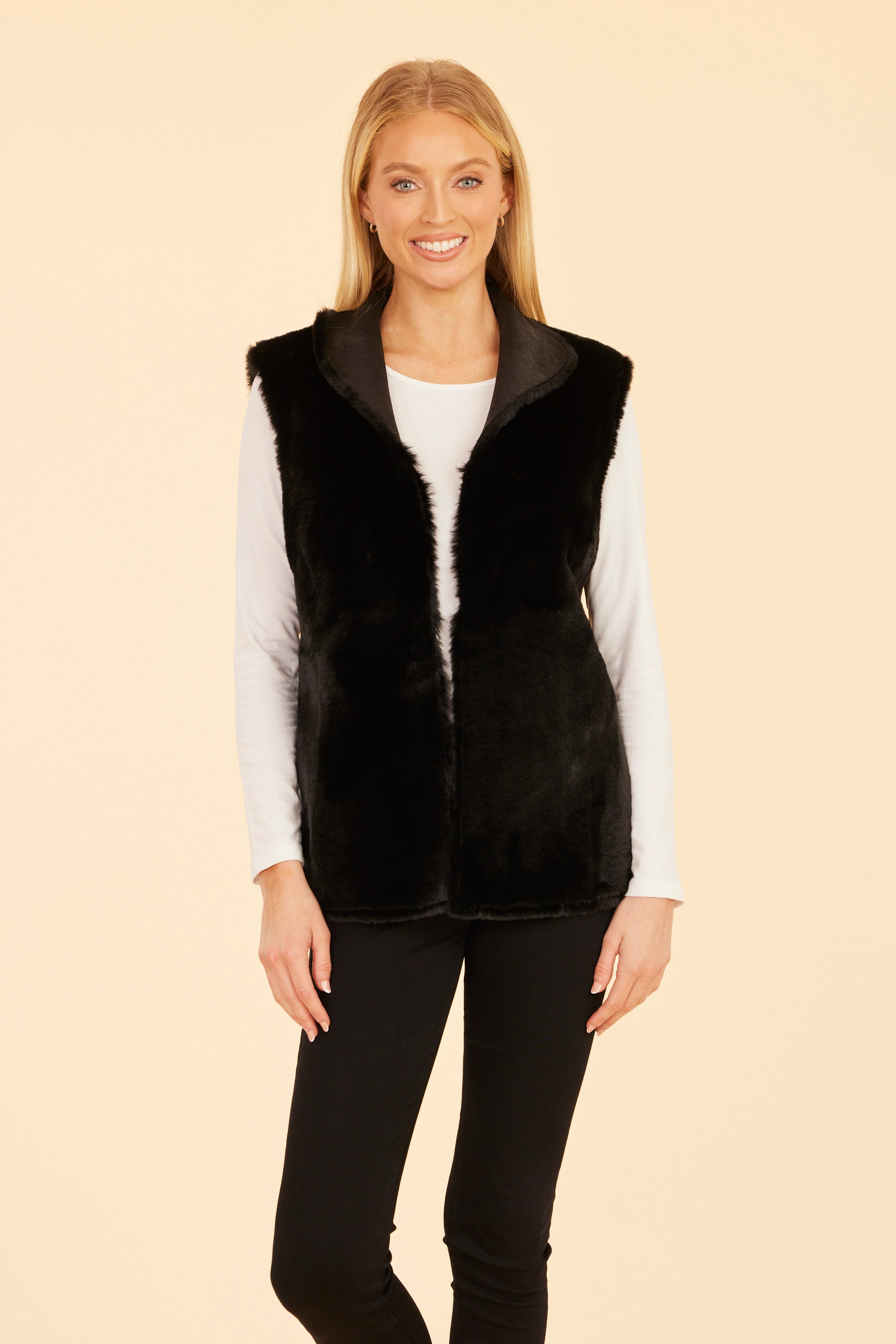 Faux Fur Reversible Plush Vest – Dolce Cabo