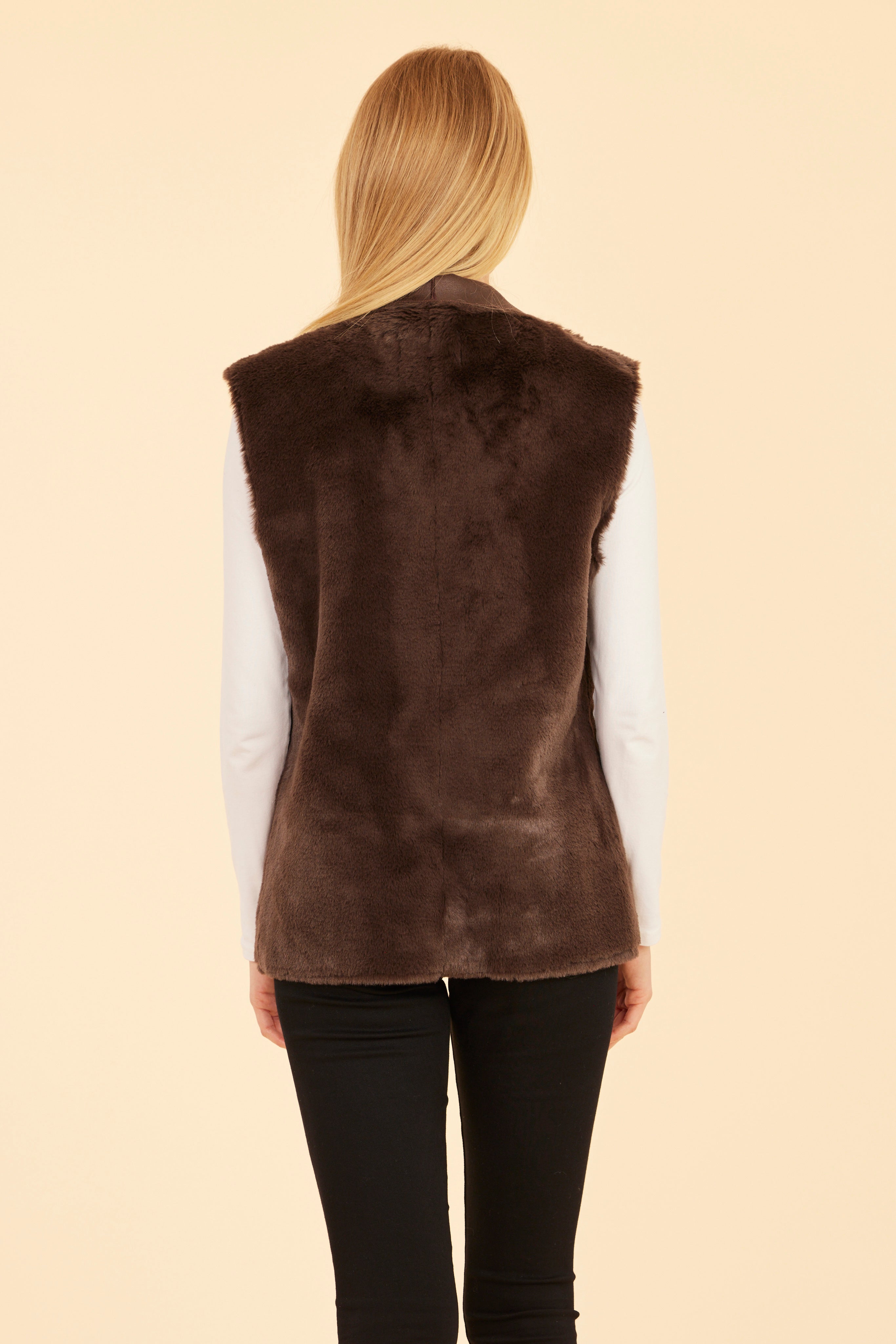 Faux Fur Reversible Plush Vest – Dolce Cabo