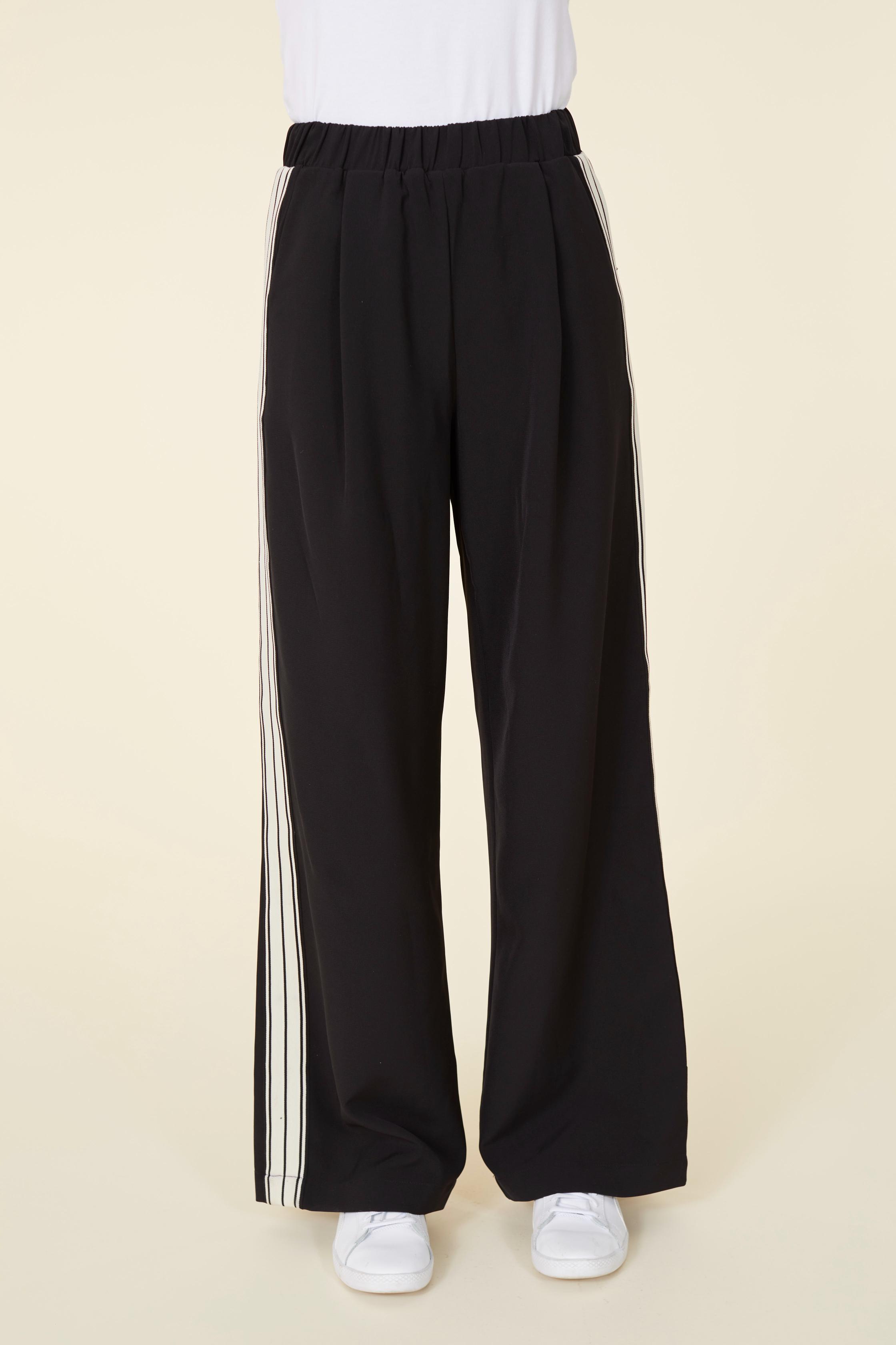 【WHITE】Stripe training pants adidas 3 Stripe Tricot Mens Straight Regular Fit Track Pant, Color