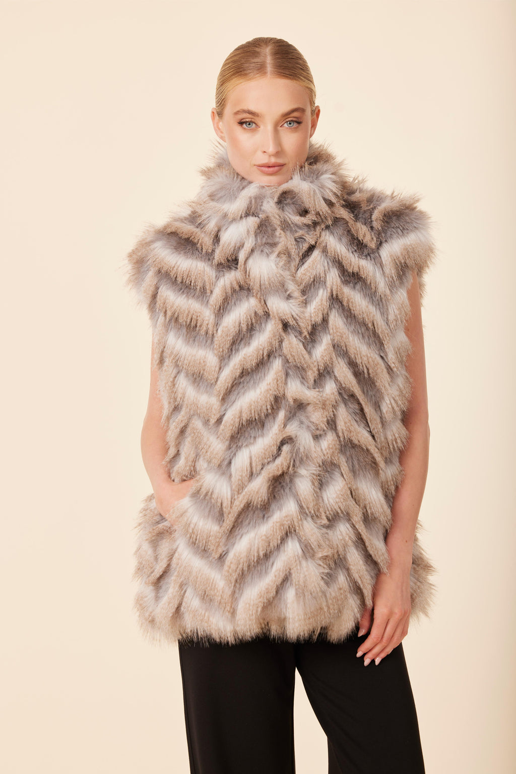 Faux Fur Stand Up Collar Vest