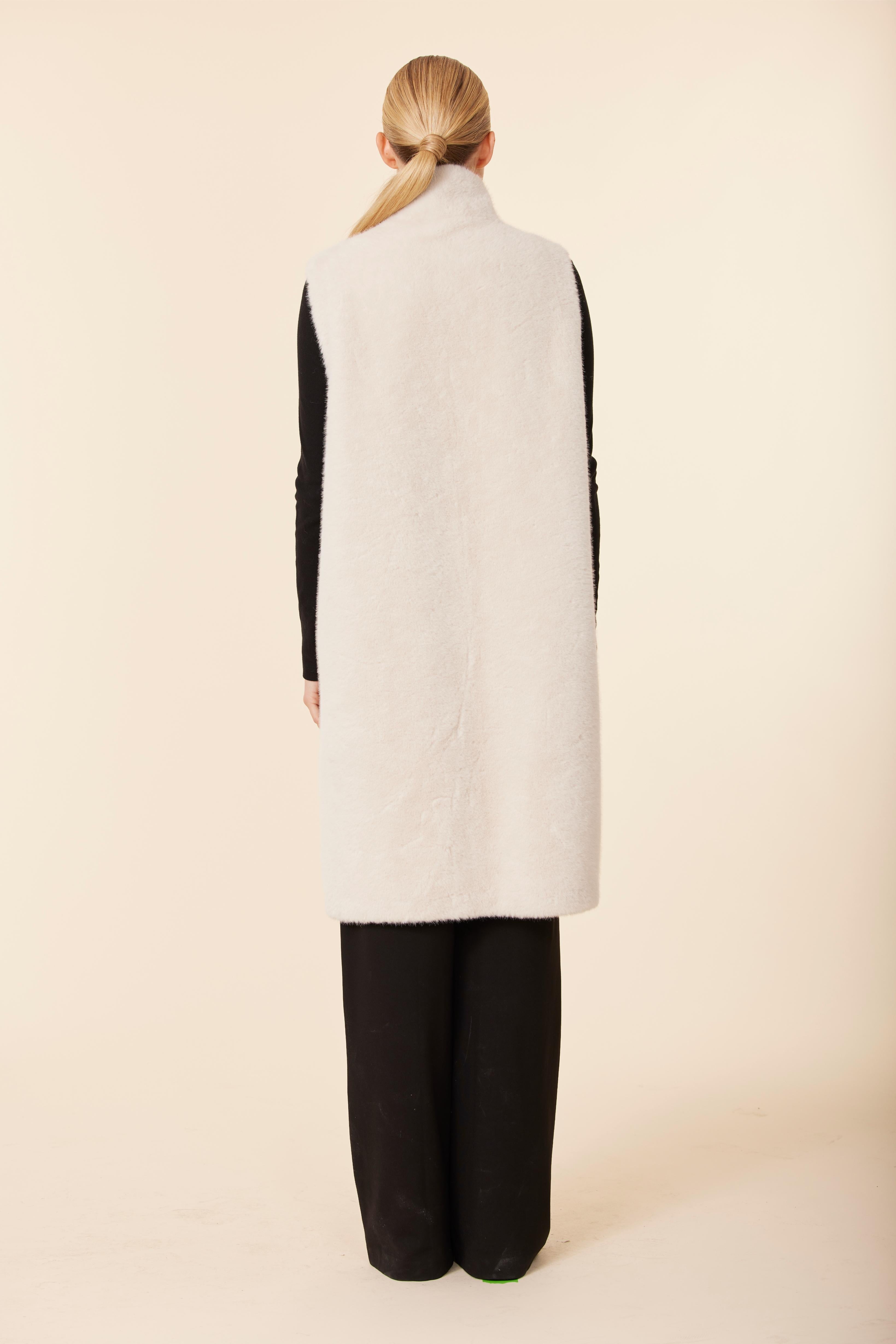 Faux Fur Long Vest – Dolce Cabo