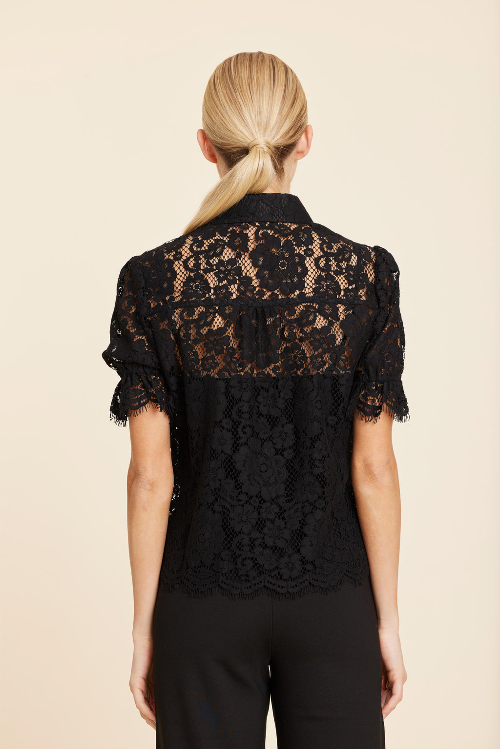 Floral Lace Elastic Cuff Top