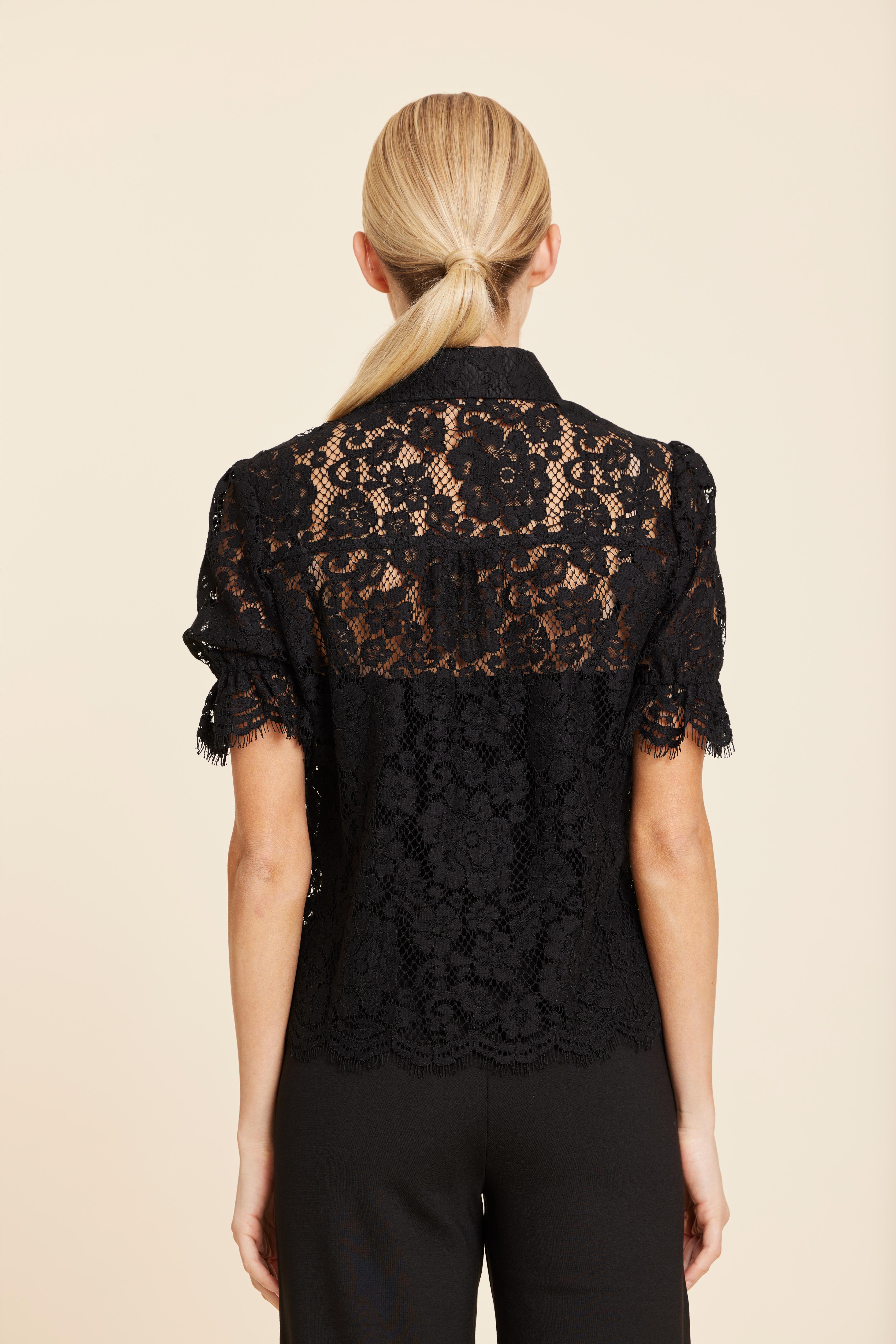 Floral Lace Elastic Cuff Top