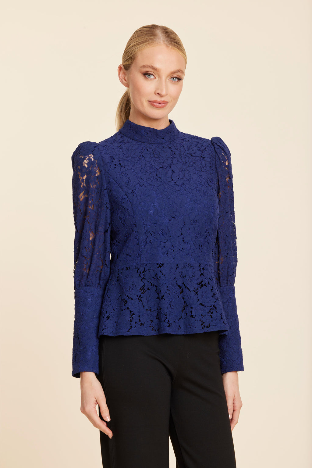 Floral Lace Pearl Button Longsleeve Peplum Top