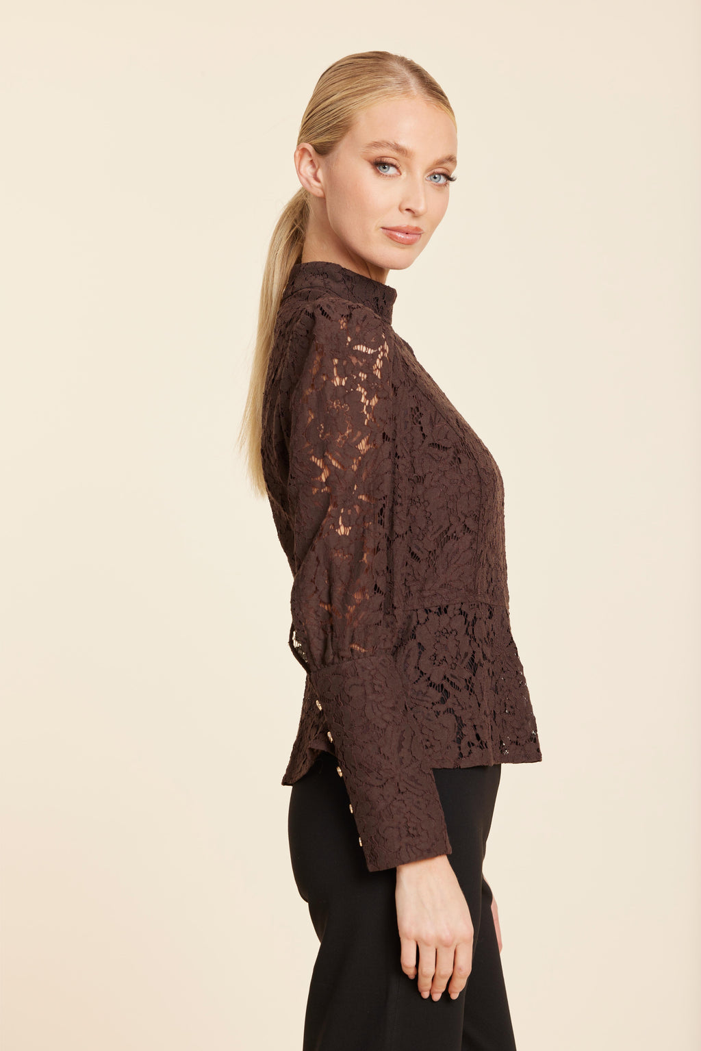 Floral Lace Pearl Button Longsleeve Peplum Top