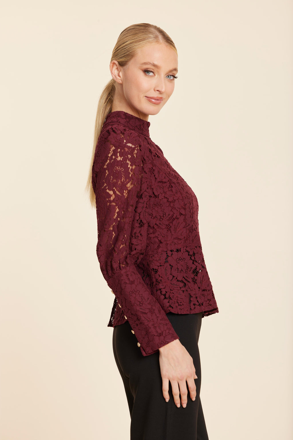 Floral Lace Pearl Button Longsleeve Peplum Top