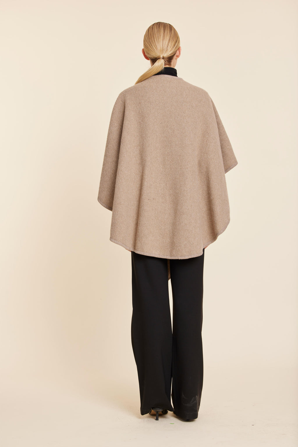 FW'26 Knit Wrap