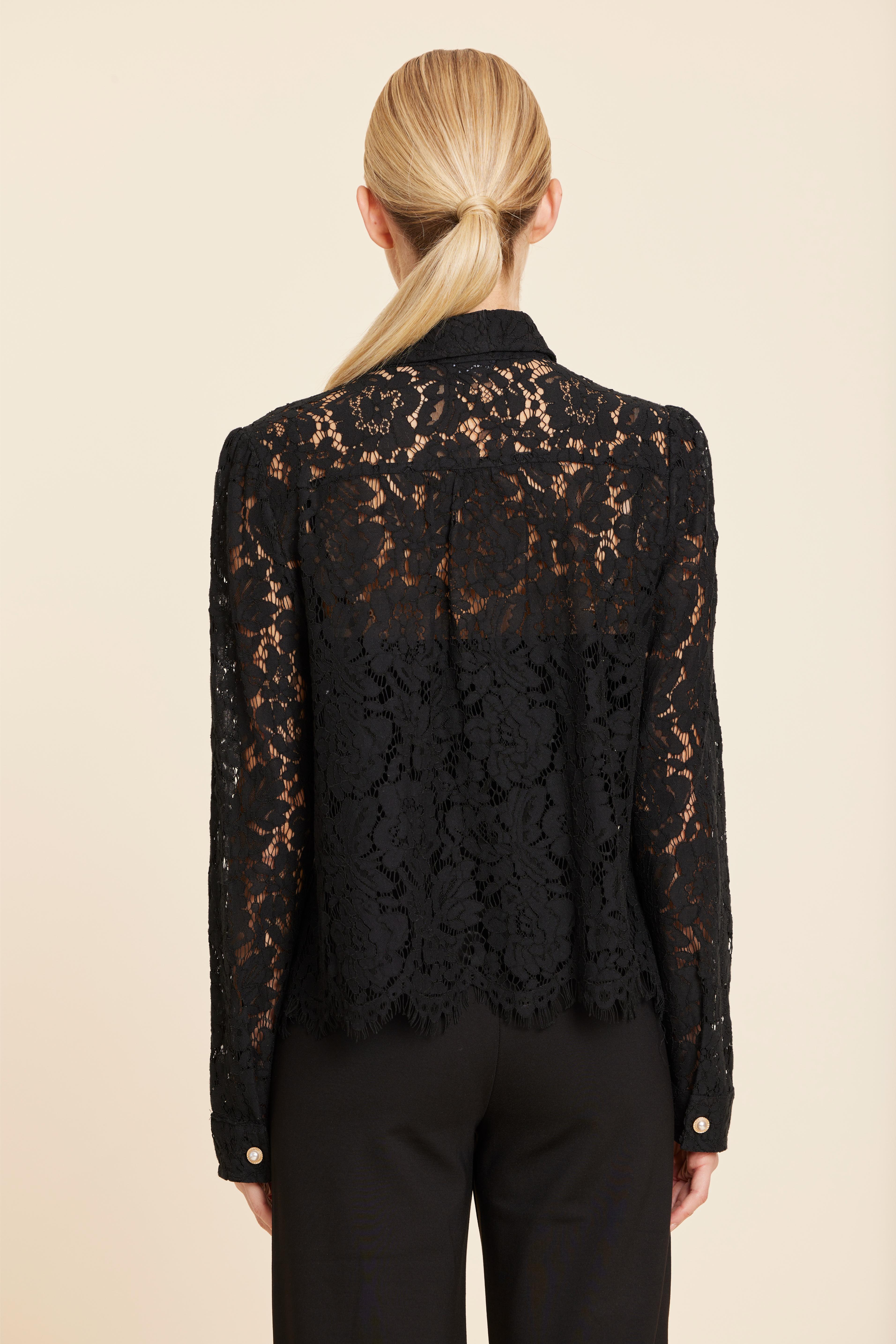 Floral Lace Pearl Button Longsleeve Blouse
