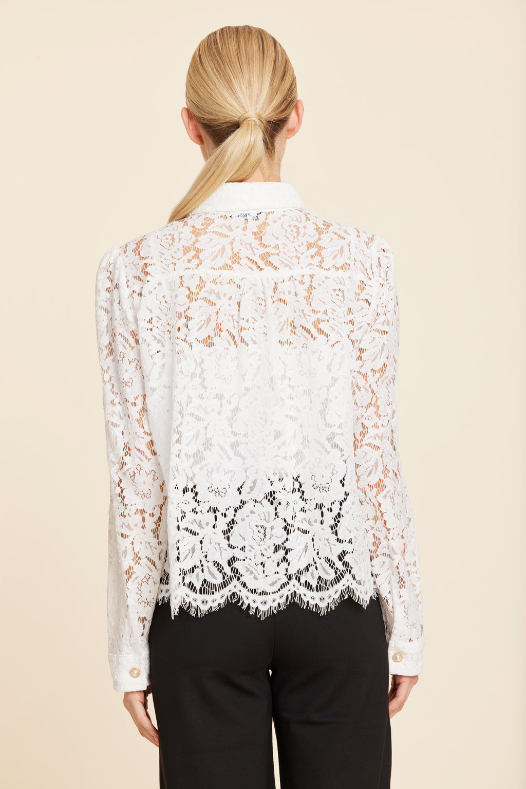Floral Lace Pearl Button Longsleeve Blouse