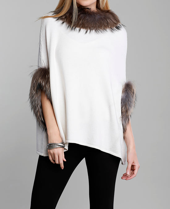Load image into Gallery viewer, Knitted Poncho with Fur Trim
