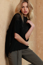 Cropped Poncho Knit Black, Dolce Cabo