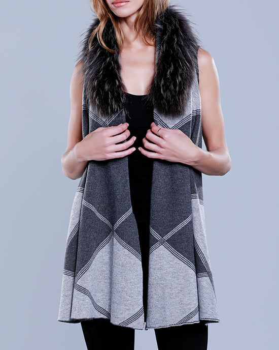 Plaid Knit Vest with Natural Fur Collar
