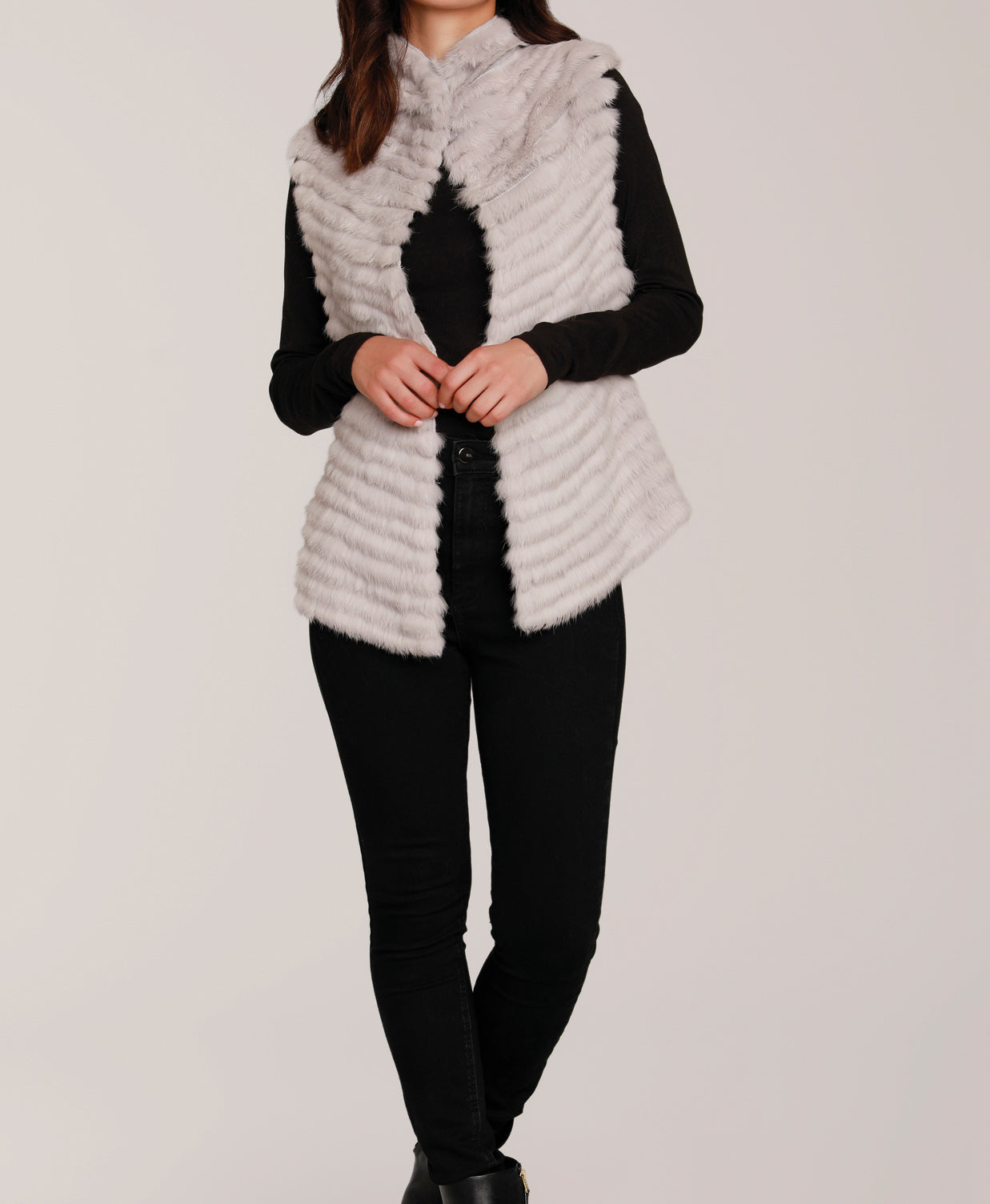 Load image into Gallery viewer, Rabbit Fur Grooved Open Vest
