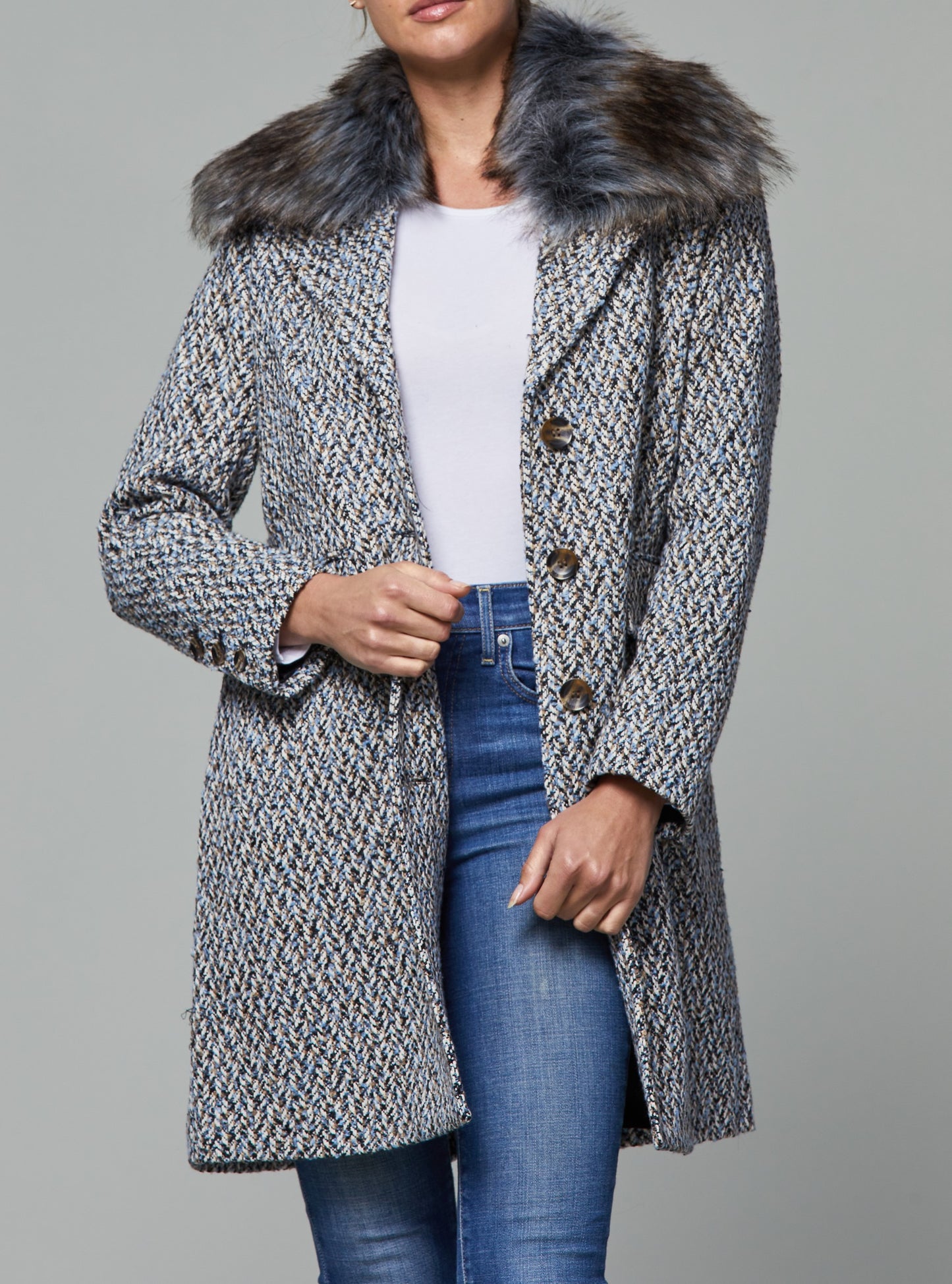 Load image into Gallery viewer, Tweed Coat with Faux Fur Collar
