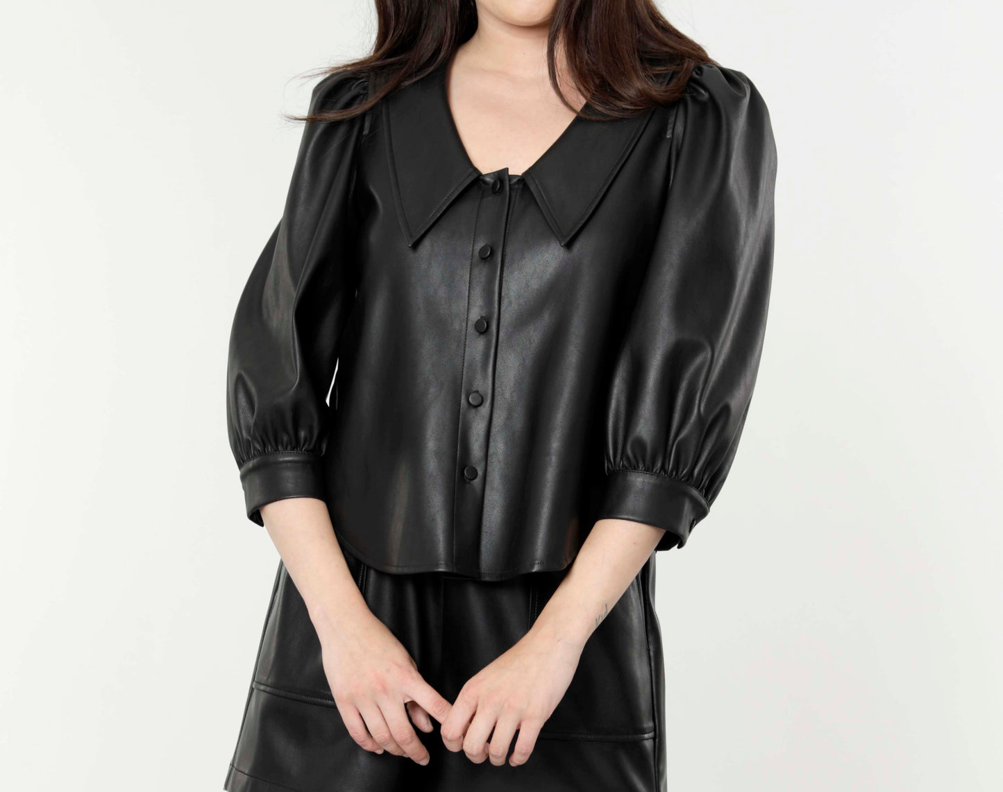 Load image into Gallery viewer, Collared Puff Sleeve Vegan Leather Top
